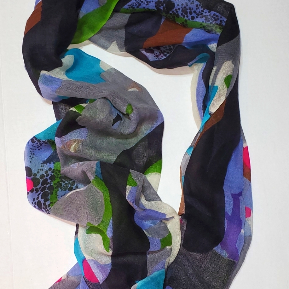 Wool scarf